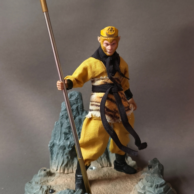 Conjunto de pantalones y farol - Model Kit Wukong reseña y precio